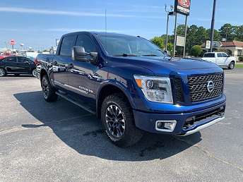 2018 Nissan Titan PRO-4X 