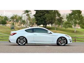 Used 2014 Hyundai Genesis for Sale Near Me - CARFAX
