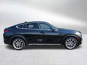 2022 BMW X6 xDrive40i 