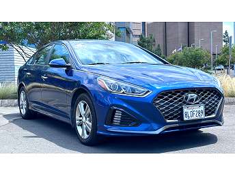 Blue Hyundai Sonata Sedan 2019