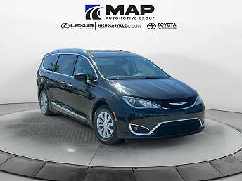 2018 Chrysler Pacifica Touring-L 