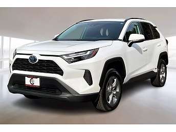 2023 Toyota RAV4 XLE 