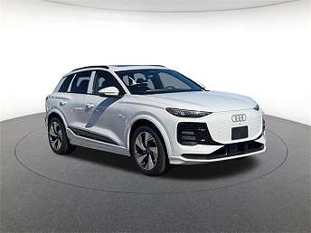 2025 Audi Q6 e-tron Prestige 