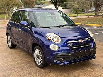 Blue 500L Hatchback 2019