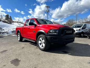 2019 Ram 1500 SLT 