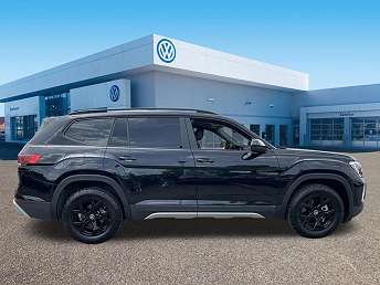 2025 Volkswagen Atlas Peak Edition 