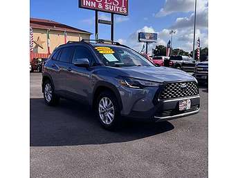 2024 Toyota Corolla Cross LE 