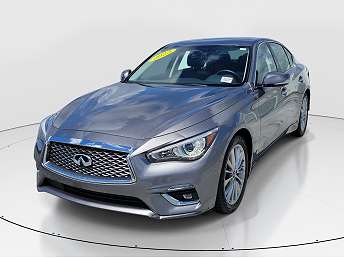 2023 Infiniti Q50 Luxe 
