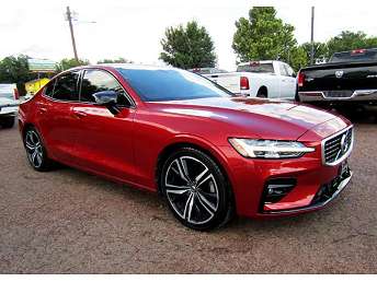 2020 Volvo S60 T5 R-Design 