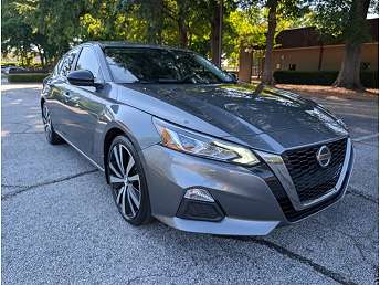 2020 Nissan Altima SR 
