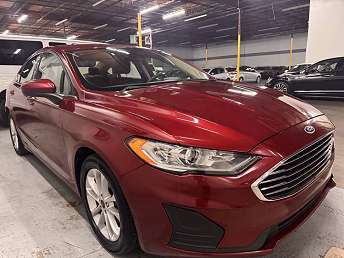 2019 Ford Fusion SE 