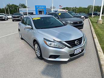 2017 Nissan Altima S 