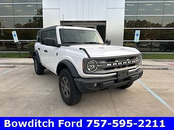 White Ford Bronco Big Bend 2024