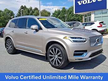 2023 Volvo XC90 B6 Plus 