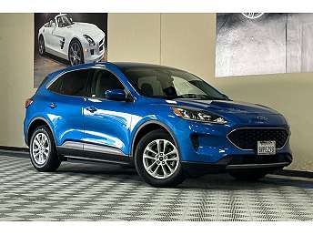 2020 Ford Escape SE 
