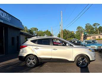 2015 Hyundai Tucson SE 
