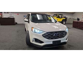 2019 Ford Edge Titanium 