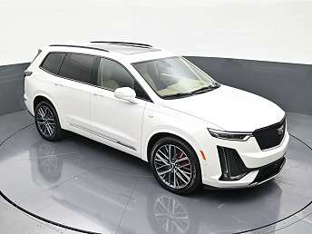 2022 Cadillac XT6 Sport 