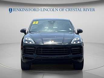 2022 Porsche Cayenne  
