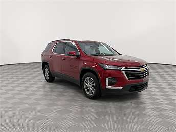 2023 Chevrolet Traverse LT 