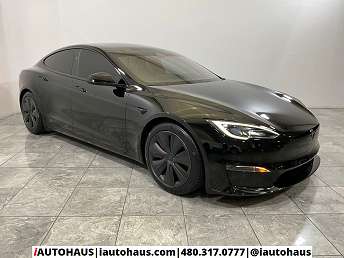 2024 Tesla Model S Plaid 