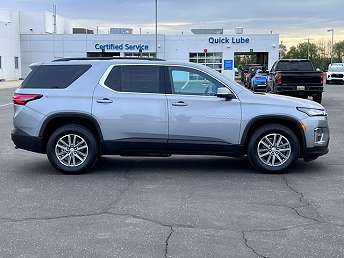 2023 Chevrolet Traverse LT 