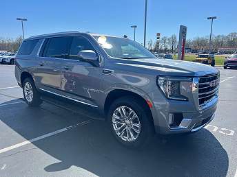 2022 GMC Yukon XL SLT 