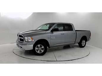 2020 Ram 1500 SLT 