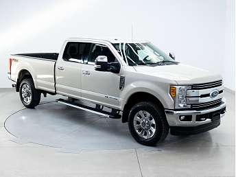 2017 Ford F-350 Lariat 