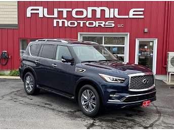 2021 Infiniti QX80 Luxe 