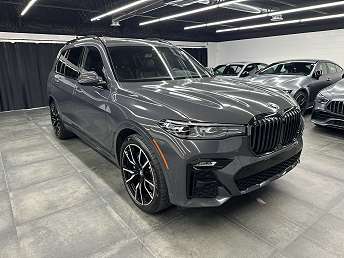 2022 BMW X7 xDrive40i 