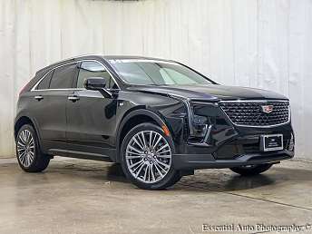 2024 Cadillac XT4 Premium Luxury 