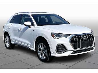 2023 Audi Q3 Premium Plus 