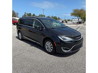 2019 Chrysler Pacifica Touring-L 