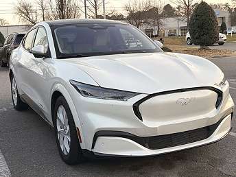 2022 Ford Mustang Mach-E Premium 