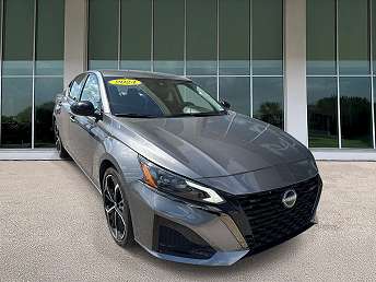 2024 Nissan Altima SR 