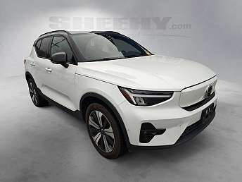 2023 Volvo XC40 P8 Plus 