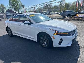 2023 Kia K5 LXS 