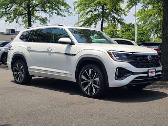 2025 Volkswagen Atlas SEL 