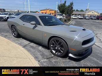 2023 Dodge Challenger R/T 