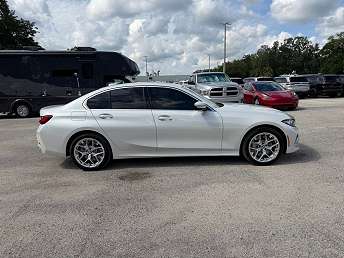 2025 BMW 3 Series 330i 