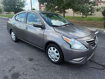 2017 Nissan Versa SV 