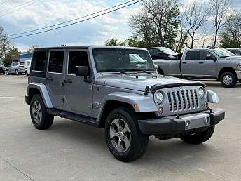 2017 Jeep Wrangler Sahara 