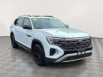 2024 Volkswagen Atlas Peak Edition SE 