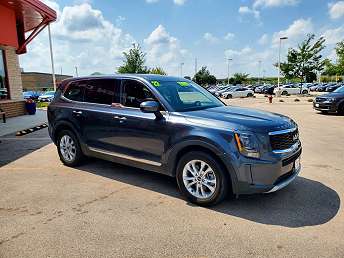 2022 Kia Telluride LX 