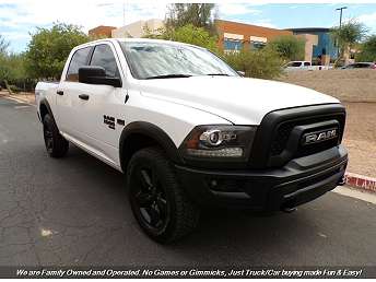 2020 Ram 1500 SLT 