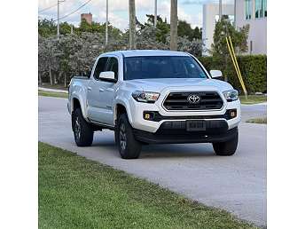 2017 Toyota Tacoma SR5 