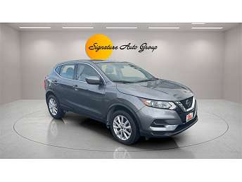 2022 Nissan Rogue Sport S 