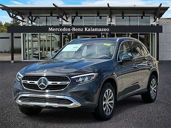 2025 Mercedes-Benz GLC 300 