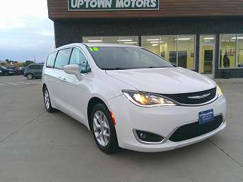 2018 Chrysler Pacifica Touring 